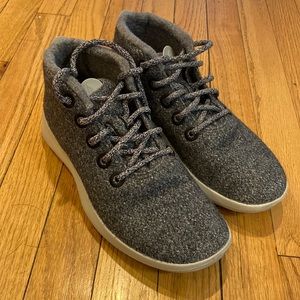 Womens Allbirds runner-up mizzles in size 8. Like new!